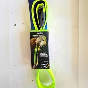 Nite Ize NiteDog Rechargeable LED Light Up Dog Leash - Neon Green